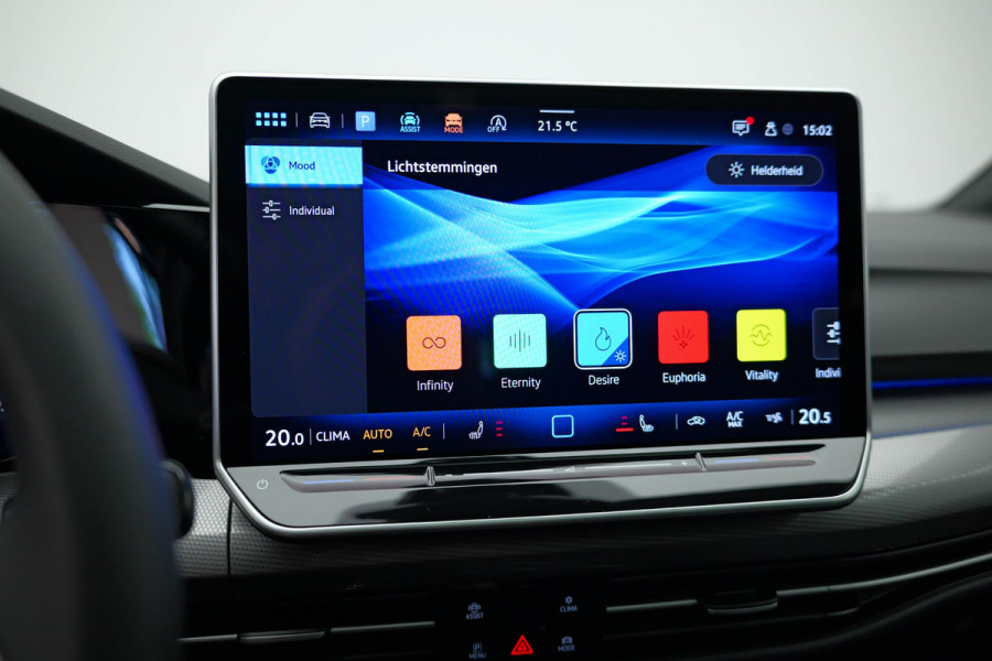 Volkswagen Golf 1.5 eTSI Style |Pano|Massage|IQ|360cam|