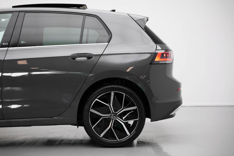 Volkswagen Golf 1.5 eTSI Style |Pano|Massage|IQ|360cam|