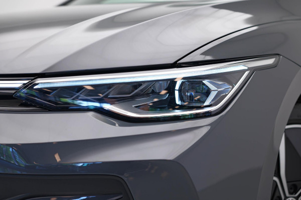 Volkswagen Golf 1.5 eTSI Style |Pano|Massage|IQ|360cam|