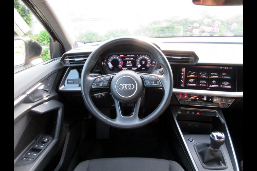 Audi A3 Sportback 30 TFSI Pro Line *Carplay*18 inch*
