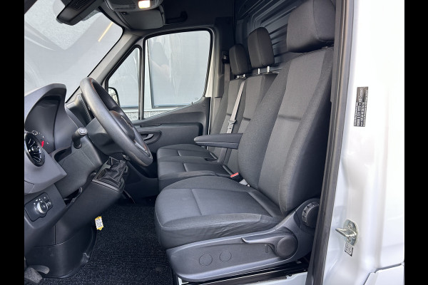 Mercedes-Benz Sprinter 316 CDI L2 H2 3500KG Trekhaak / Sortimo / MBUX / Navigatie / Camera / Cruise control / Airco / 270 Graden achterdeuren