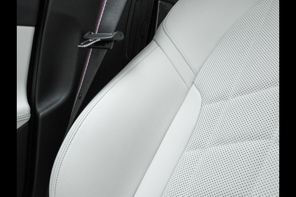 BMW i5 Touring eDrive40 M-Sport Pro - Onderstel Prof - Pano - Trekhaak - Driving Ass Prof