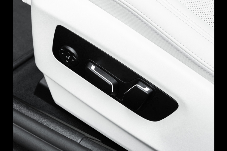 BMW i5 Touring eDrive40 M-Sport Pro - Onderstel Prof - Pano - Trekhaak - Driving Ass Prof