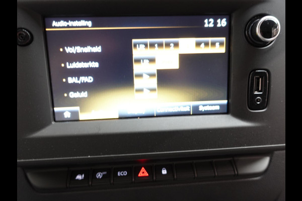 Renault Master T35 2.3 dCi 145PK Energy Bakwagen Meubelbak Laadklep