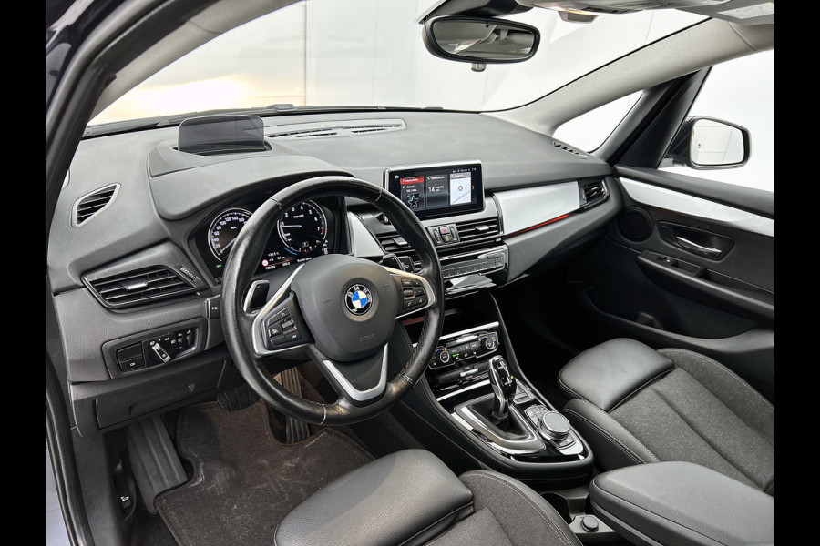BMW 2 Serie Active Tourer 220i Executive | 192 PK | StoelverW | Head up | AchterCAM | Cruise contl | Dealer onderH | Climate | ETC