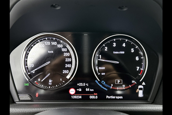BMW 2 Serie Active Tourer 220i Executive | 192 PK | StoelverW | Head up | AchterCAM | Cruise contl | Dealer onderH | Climate | ETC
