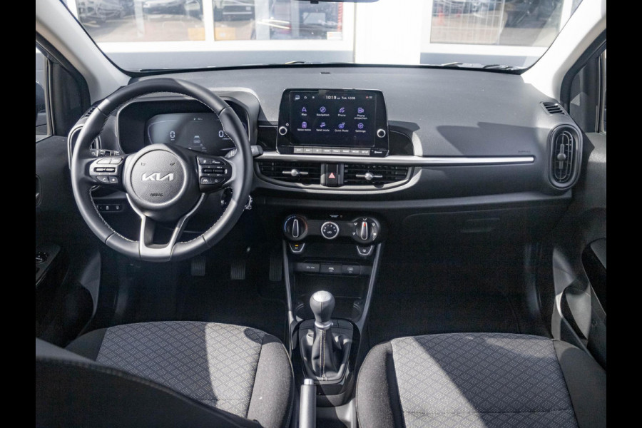 Kia Picanto 1.0 DPI DynamicLine | Direct leverbaar | Airco | Cruise | Navigatie| Parkeer camera + sensoren