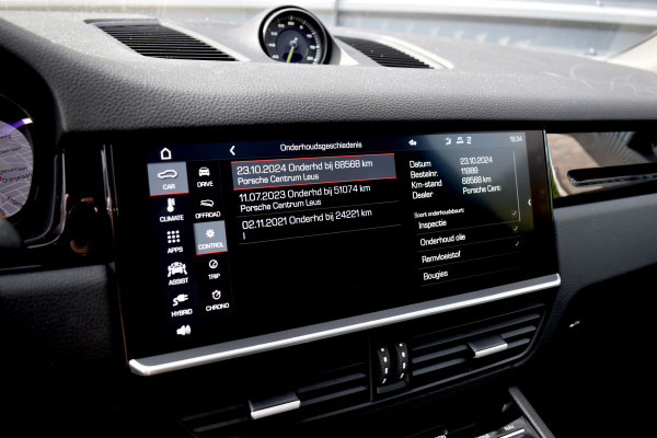 Porsche Cayenne Coupé 3.0 E-Hybrid 462pk | Panoramadak | Sport Chrono | 360 Camera | 21'' Velgen | Luchtvering | Stuurverwarming |  Stoel + Achterbankverwarming | LED Achterlichten donker |