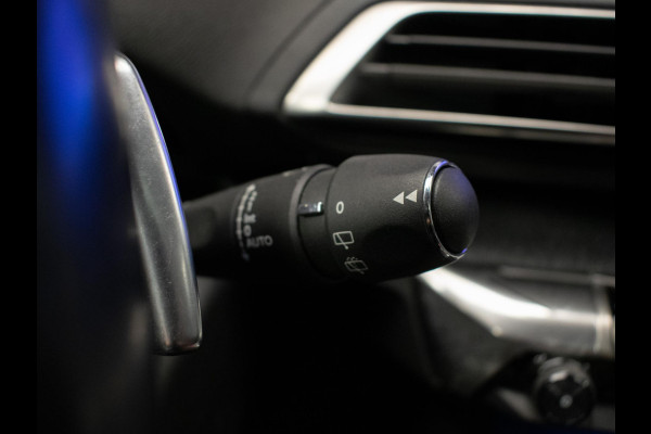 Peugeot 3008 1.6 e-THP Allure Sport (PANORAMADAK,APPLE CARPLAY,NAVI,MEMORY,STOELVERWARMING/MESSAGE,DODE HOEK,ELEKTRISCHE STOELEN)