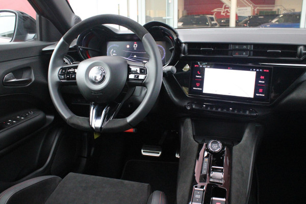 Alfa Romeo junior 1.2 Turbo 136PK Hybrid IBRIDA SPECIALE | PANORAMISCH SCHUIF/KANTEL DAK | SPORT PACK: SABELT SPORT STOELEN/ALCANTARA STUURWIEL | TECHNO PACK: LED MATRIX KOPLAMPEN/DRAADLOZE TELEFOONLADER/ACHTERUITRIJ CAMERA | VERWARMBARE VOORRUIT | 18" LICHTMETALEN VELGEN "PETALI" | DRAADLOZE APPLE CARPLAY/ANDROID AUTO | BRERA RED MET ZWART DAK | NAVIGATIE | STOEL VERWARMING | DODEHOEK DETECTIE | ELEKTRISCH BEDIENBARE ACHTERKLEP | KEYLESS ENTRY/START | ADAPTIVE CRUISE CONTROL |
