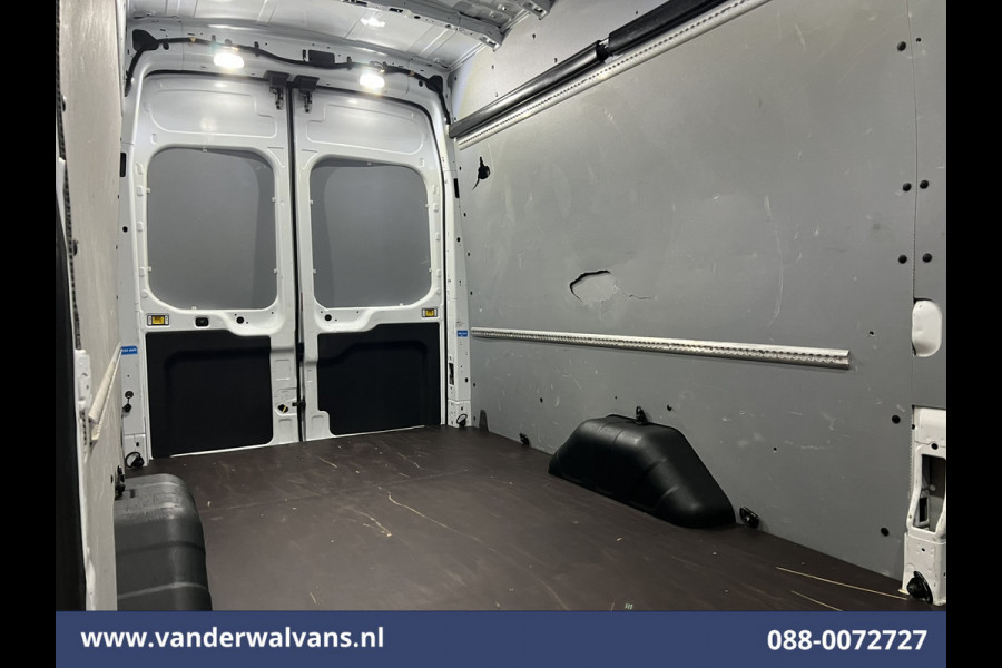 Ford Transit 2.0TDCI 131pk L4H3 Euro6 Airco | Camera | Navigatie | Apple Carplay | Android Auto | Cruisecontrol LED, Verwarmde voorruit, Stoelverwarming, Parkeersensoren, Bijrijdersbank