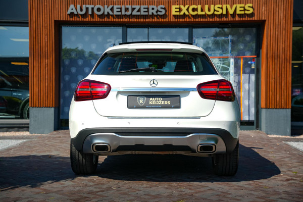 Mercedes-Benz GLA 180 Sport Edition Panoramadak Airco Stoelverw. PDC