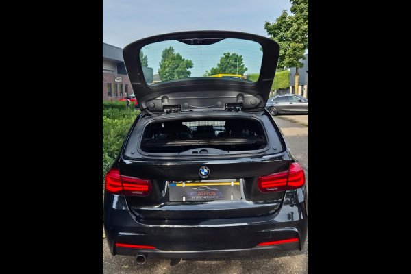 BMW 3 Serie Touring M Sport EX BTW Apple CarPlay Trekhaak Zwart LED Evo GR Navi 2e eigenaar Breedset M Velgen Garantie