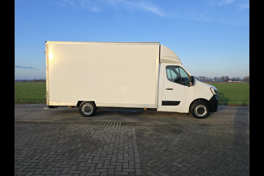 Renault Master T35 2.3 dCi LowLiner - 146 Pk - Euro 6 - Navi - Airco - Cruise Control - Bakwagen - Paardenwagen - Verkoopwagen