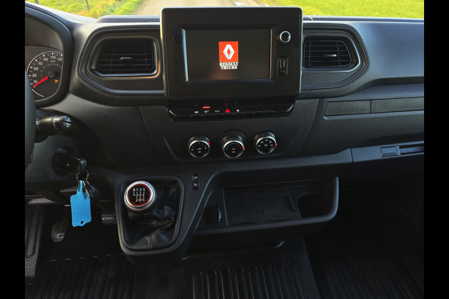 Renault Master T35 2.3 dCi LowLiner - 146 Pk - Euro 6 - Navi - Airco - Cruise Control - Bakwagen - Paardenwagen - Verkoopwagen