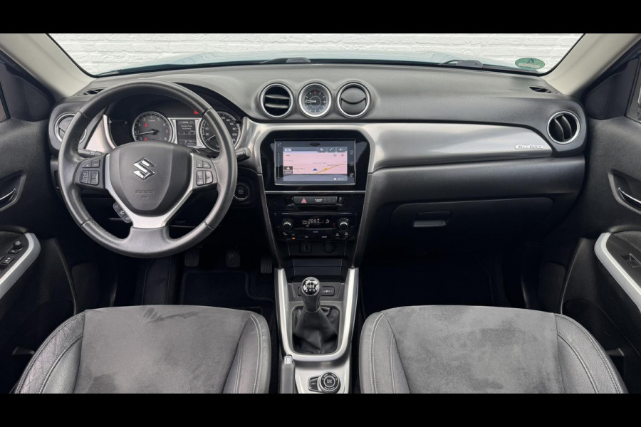 Suzuki Vitara 1.6 High Executive Allgrip Panorama Adaptive cruise Camera Led Pdc v+a Keyless