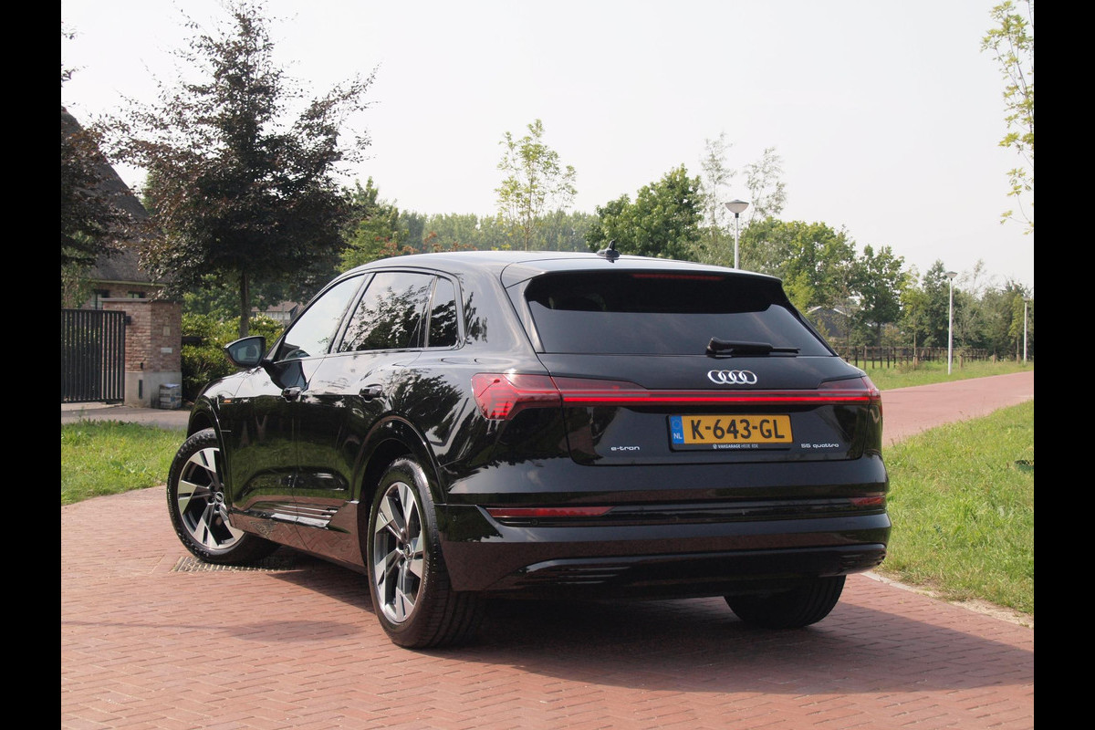 Audi e-tron 55 quattro Business edition 95 kWh |  Black Optiek | NL-Auto |