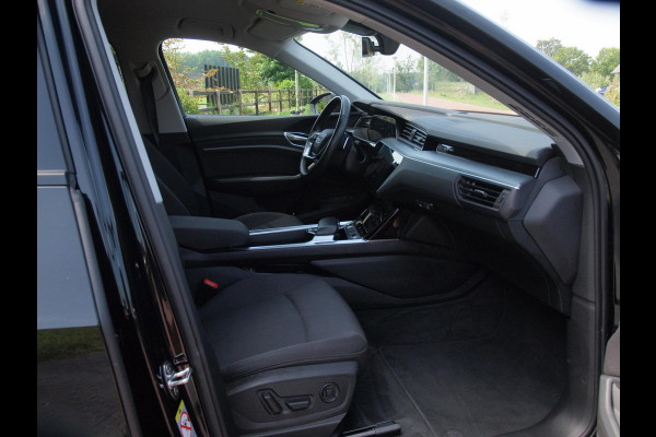 Audi e-tron 55 quattro Business edition 95 kWh |  Black Optiek | NL-Auto |