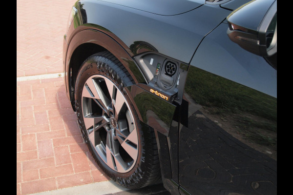 Audi e-tron 55 quattro Business edition 95 kWh |  Black Optiek | NL-Auto |