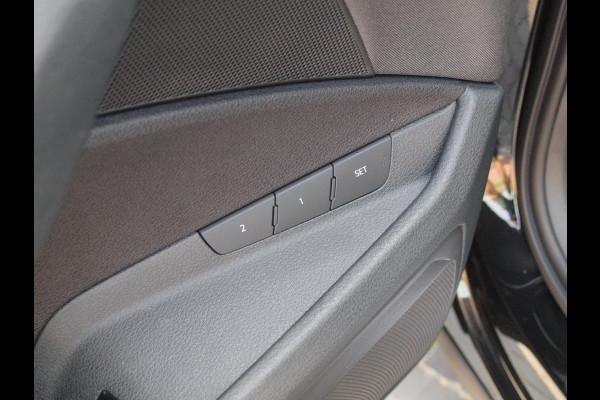 Audi e-tron 55 quattro Business edition 95 kWh |  Black Optiek | NL-Auto |
