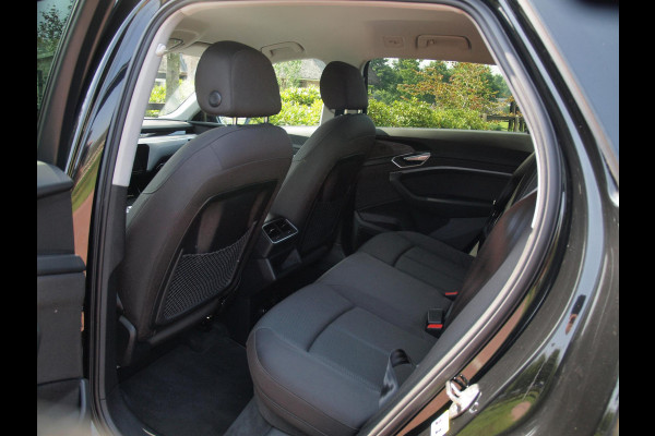 Audi e-tron 55 quattro Business edition 95 kWh |  Black Optiek | NL-Auto |