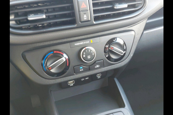 Hyundai i10 1.0 Comfort VAN: €21.690 VOOR: €19.190