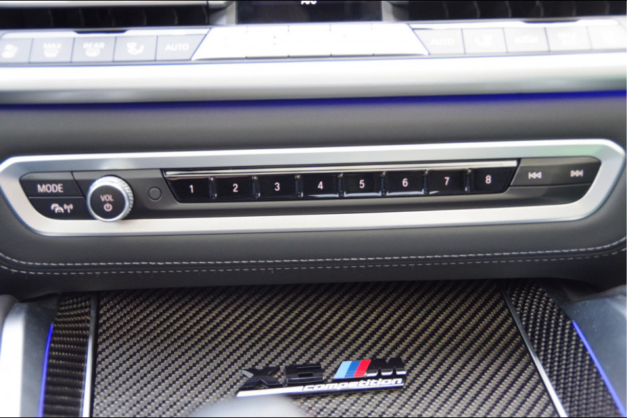 BMW X6 M - Competition LASERLIGHT, PANODAK, MEMORY, TREKHAAK, ALCANTARA HEMEL, SPORTSTOELEN, CARBON