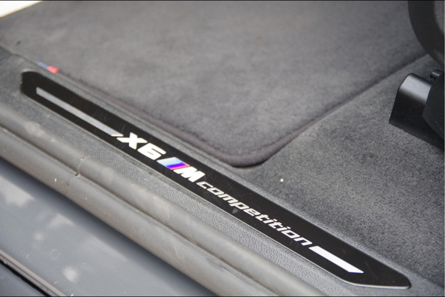 BMW X6 M - Competition LASERLIGHT, PANODAK, MEMORY, TREKHAAK, ALCANTARA HEMEL, SPORTSTOELEN, CARBON