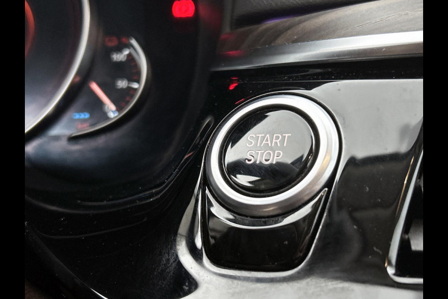 BMW 5 Serie 530e iPerformance High Executive(Dealer OnderH, Carplay, Comfort Zetels, Harman/ Kardon, Head-up, 360 camera, Etc)