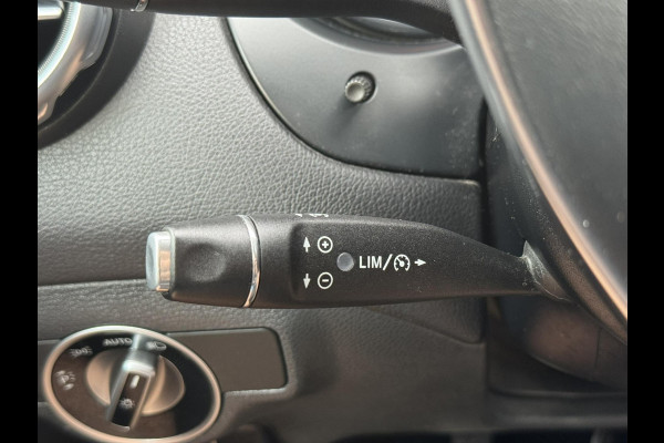 Mercedes-Benz GLA 180 AMG Trekhaak Camera+pdc Stoelverwarming Elektrische a-klep Cruise Keyless Led