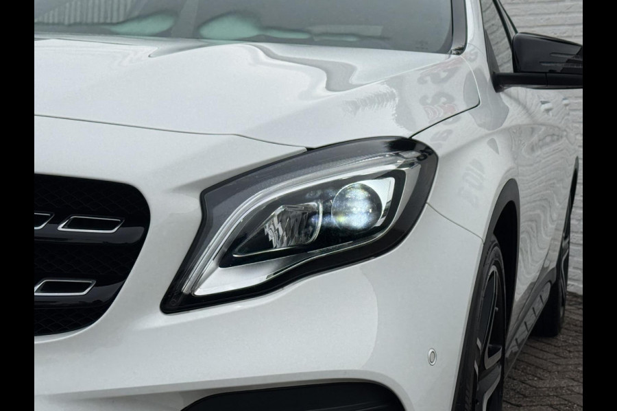 Mercedes-Benz GLA 180 AMG Trekhaak Camera+pdc Stoelverwarming Elektrische a-klep Cruise Keyless Led
