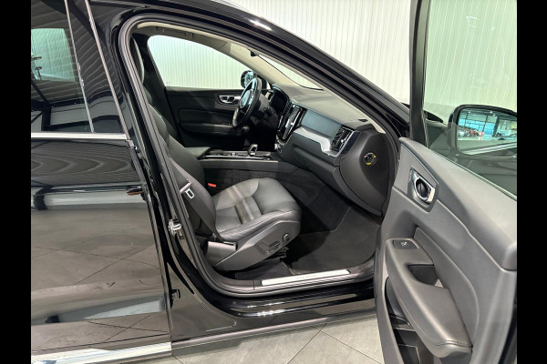 Volvo XC60 T6 Aut. Inscription Facelift Leder Keyless 340pk