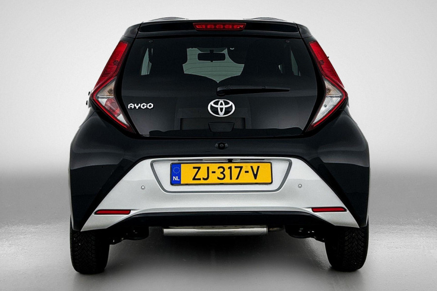 Toyota Aygo 1.0 VVT-i x-joy(NL-auto, Goed OnderH, Automatische Airco, Camera, Parkeersensoren, Etc)