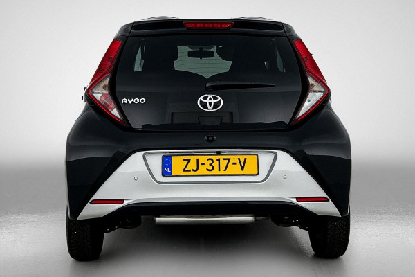 Toyota Aygo 1.0 VVT-i x-joy(NL-auto, Goed OnderH, Automatische Airco, Camera, Parkeersensoren, Etc)
