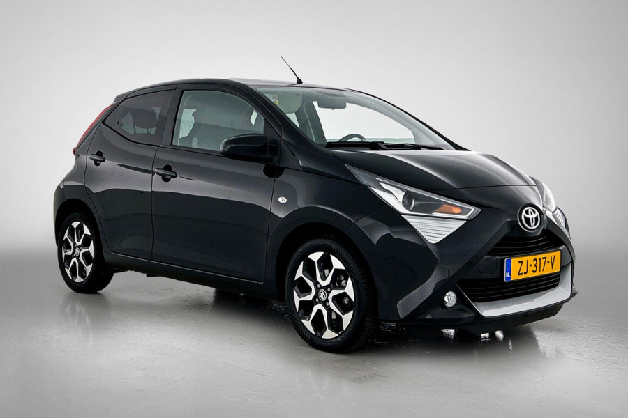 Toyota Aygo 1.0 VVT-i x-joy(NL-auto, Goed OnderH, Automatische Airco, Camera, Parkeersensoren, Etc)