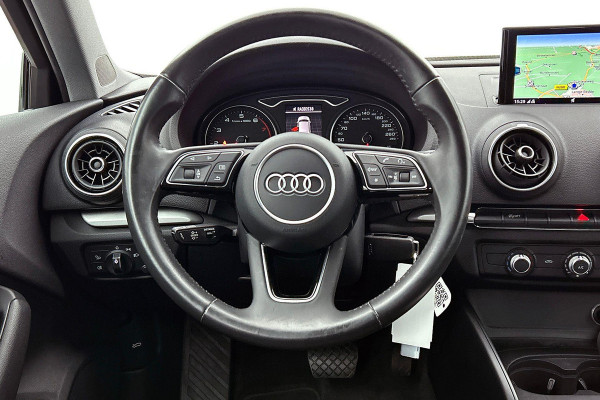 Audi A3 Sportback 30 TFSI Pro Line OPRUIMPRIJS!! | Automaat | NL-Auto | 1e eig | Goed onderH | Add Cruise Cont | Parkeerhulp | ETC