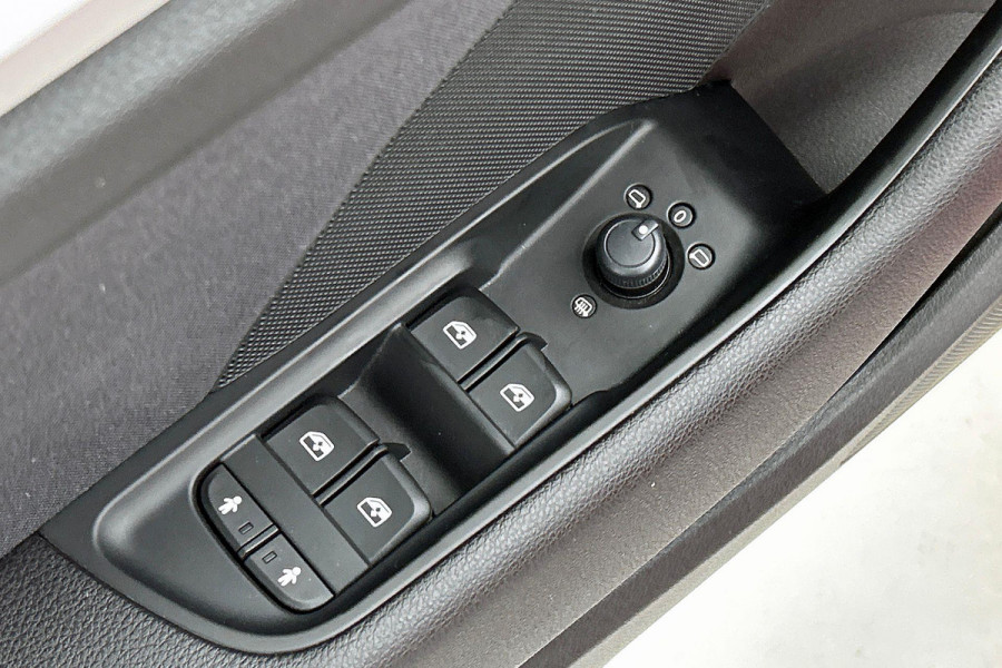 Audi A3 Sportback 30 TFSI Pro Line OPRUIMPRIJS!! | Automaat | NL-Auto | 1e eig | Goed onderH | Add Cruise Cont | Parkeerhulp | ETC