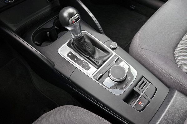 Audi A3 Sportback 30 TFSI Pro Line OPRUIMPRIJS!! | Automaat | NL-Auto | 1e eig | Goed onderH | Add Cruise Cont | Parkeerhulp | ETC