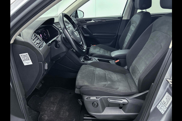 Volkswagen Tiguan Allspace 1.5 TSI Highline | PANO | Massagestoel | Stoelverw | TrekH | Add CC | 1e eig | DealeronderH | NL Auto |