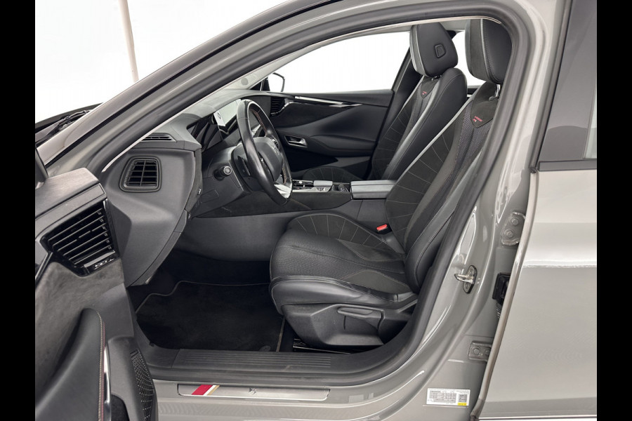 DS DS 4 1.6 PureTech Performance Line (INCL-BTW) Aut. *PANO | LEATHER-MICROFIBRE | FULL-LED | HEATED-SPORTSEATS | DIGI-COCKPIT | KEYLESS | CAMERA | LANE-ASSIST | CARPLAY | ECC | SHIFT-PADDLES | PDC | TOWBAR | 19''ALU*