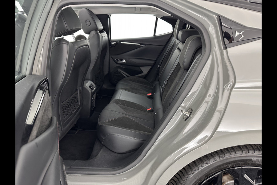DS DS 4 1.6 PureTech Performance Line (INCL-BTW) Aut. *PANO | LEATHER-MICROFIBRE | FULL-LED | HEATED-SPORTSEATS | DIGI-COCKPIT | KEYLESS | CAMERA | LANE-ASSIST | CARPLAY | ECC | SHIFT-PADDLES | PDC | TOWBAR | 19''ALU*