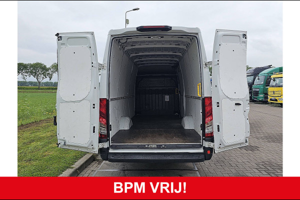 Iveco Daily 35S14V 2.3 352 L4H2 Airco Automaat Cruise Control XXL Euro6 140 PK!
