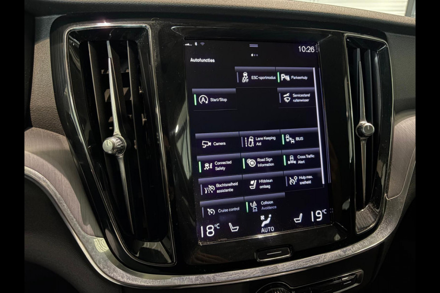 Volvo V60 B3 Aut. Business Pro ACC Stoelverwarming Parkeercamera 163pk