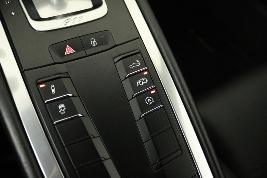 Porsche 911 991 911 Carrera 4S (NL-auto, Bucket Seats, Sport Chrono, Sport Uitlaat, StoelV, Navi, Cruise Con, Etc)