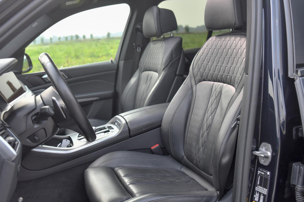 BMW X5 XDrive45e M-Sport. Aero, Luchtv, Pano, 360, HUD, ACC, Keyless, Trekhaak, H/K, Leder, Sfeer, 21'' CarPlay!