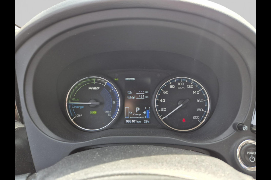 Mitsubishi Outlander 2.4 PHEV Pure