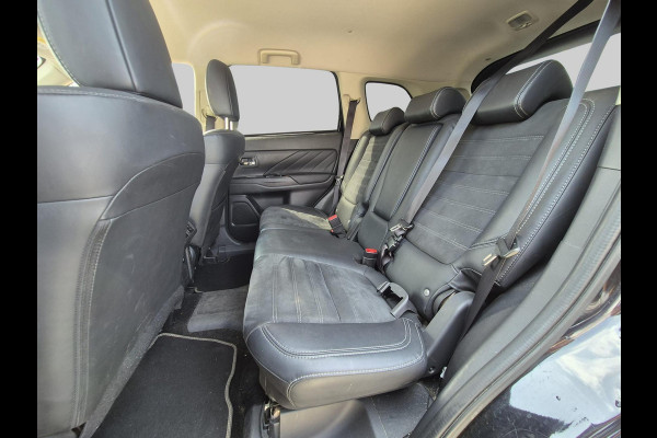 Mitsubishi Outlander 2.4 PHEV Pure