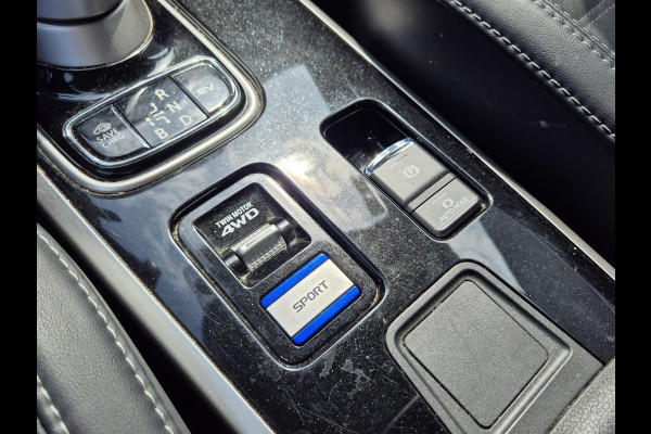 Mitsubishi Outlander 2.4 PHEV Pure
