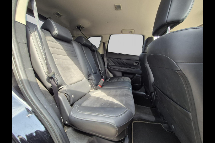 Mitsubishi Outlander 2.4 PHEV Pure