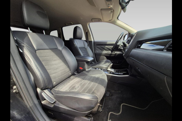 Mitsubishi Outlander 2.4 PHEV Pure